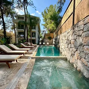 Esmahan Forest And Pool By Zehra Апартаменты Мармарис